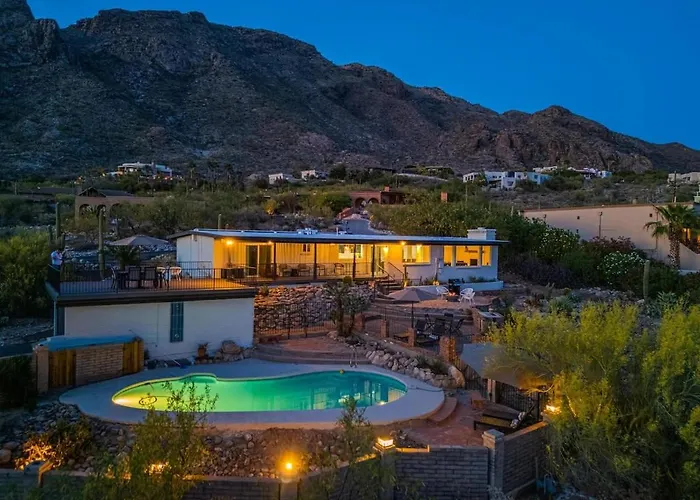 Holiday home Stunning View With Heated Pool *
