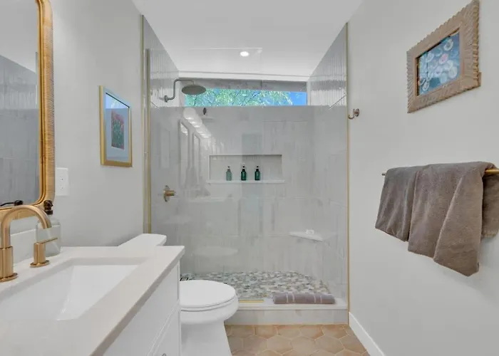 Stunning View With Heated Pool Holiday home *