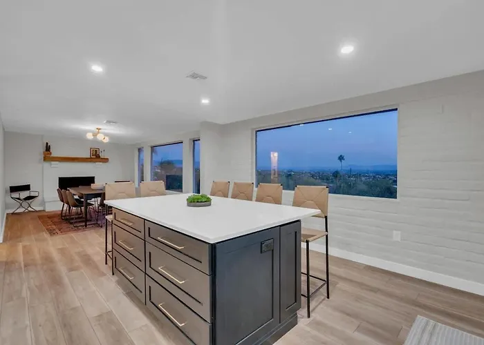 Holiday home Stunning View With Heated Pool Tucson
