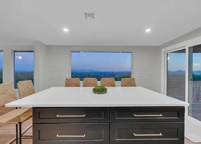 Stunning View With Heated Pool * Tucson